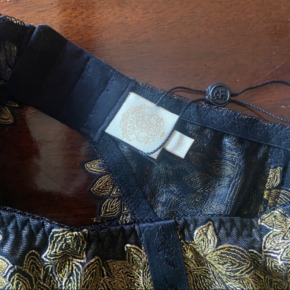 Harlow and Fox Callista suspender belt small - Picture 3 of 5